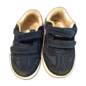 Size 5 Toddler Cat & Jack Blue and White Hook ad Loop Sneakers